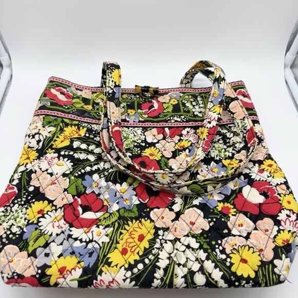 Vera Bradley Poppy Fields Floral Quilted Toggle Tote Purse 13"H x 14"W x 4”D - Picture 13 of 13